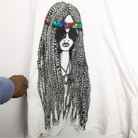 𝅺Lauren Moshi white graphic bohemian T-shirt - Picture 9 of 10